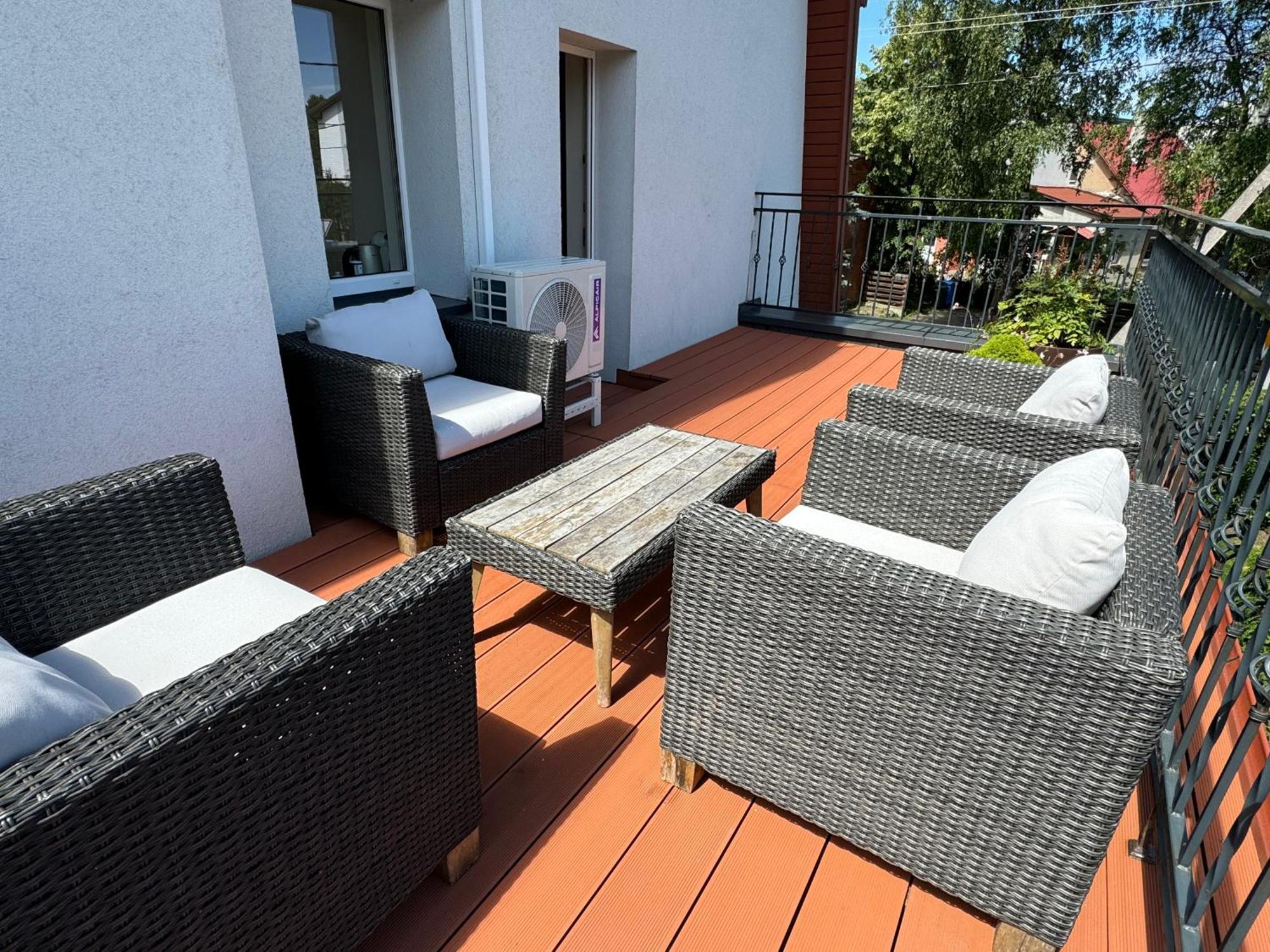 Guest House "8 Smilgos" Klaipeda Exterior photo
